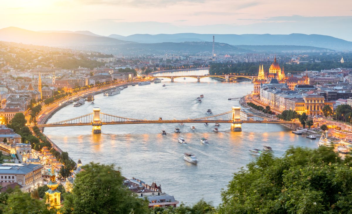 Péter Dalos, Budapest